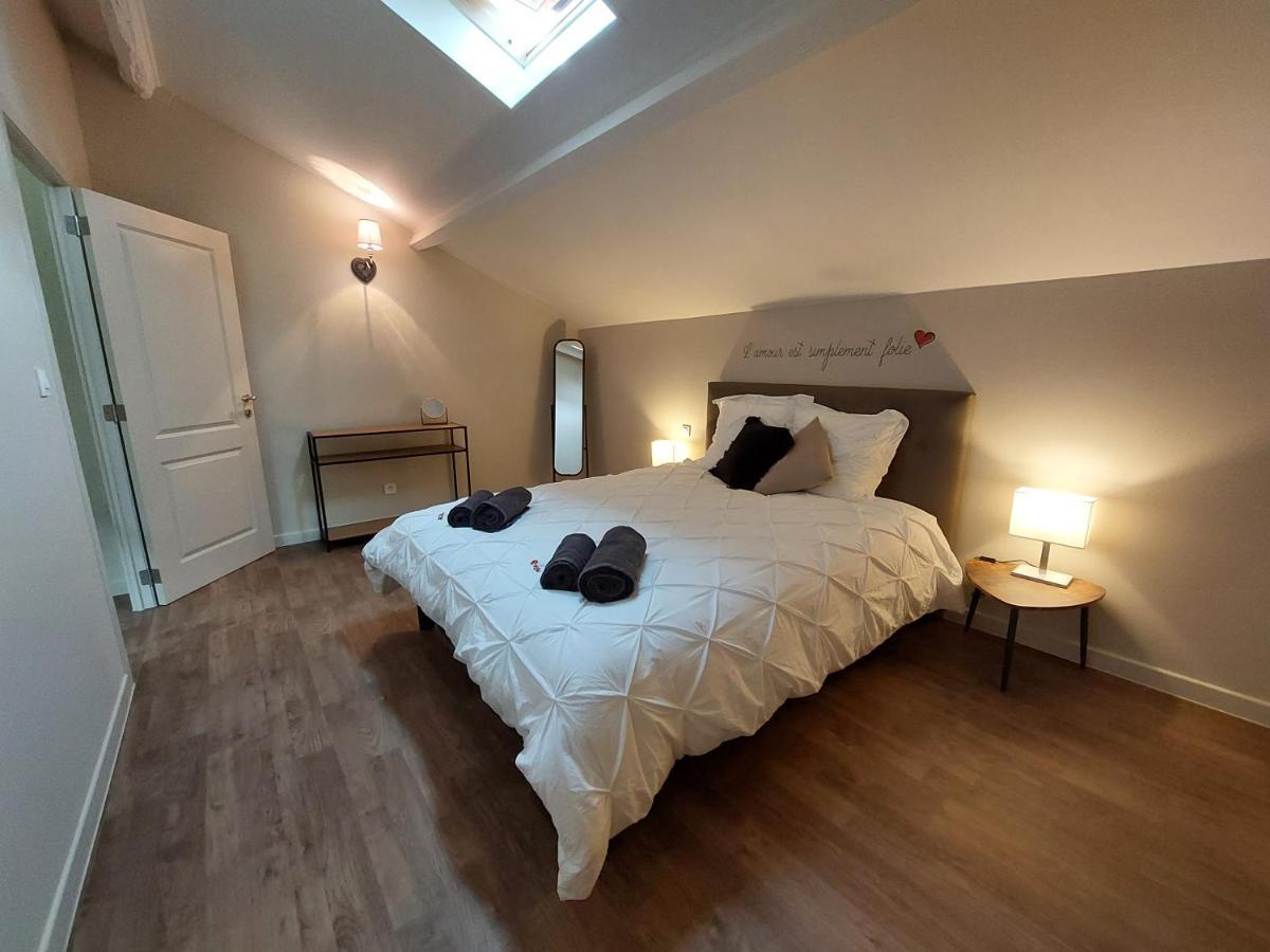 "Le Petit Bonheur" Gite Van 4 Tot 12 Personen Met Prive Vijver Van 2Ha Maisonnais-Sur-Tardoire Esterno foto